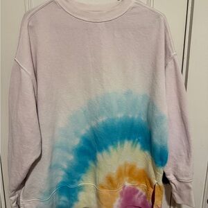 Crown & Ivy Classic White tye dye Knit Top